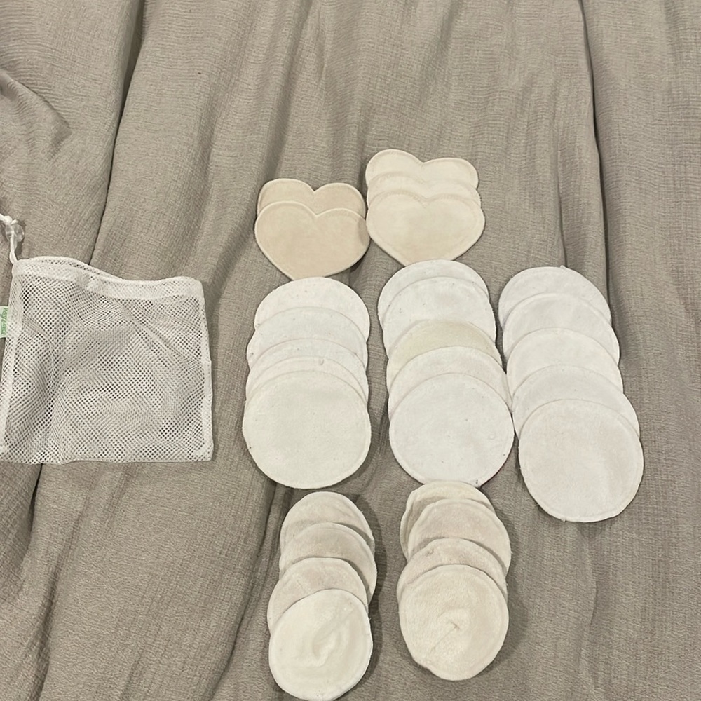 COPY - Reusable nursing pads